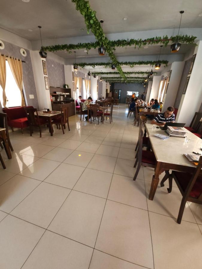 Pink Vista Hotel Джайпур Екстериор снимка