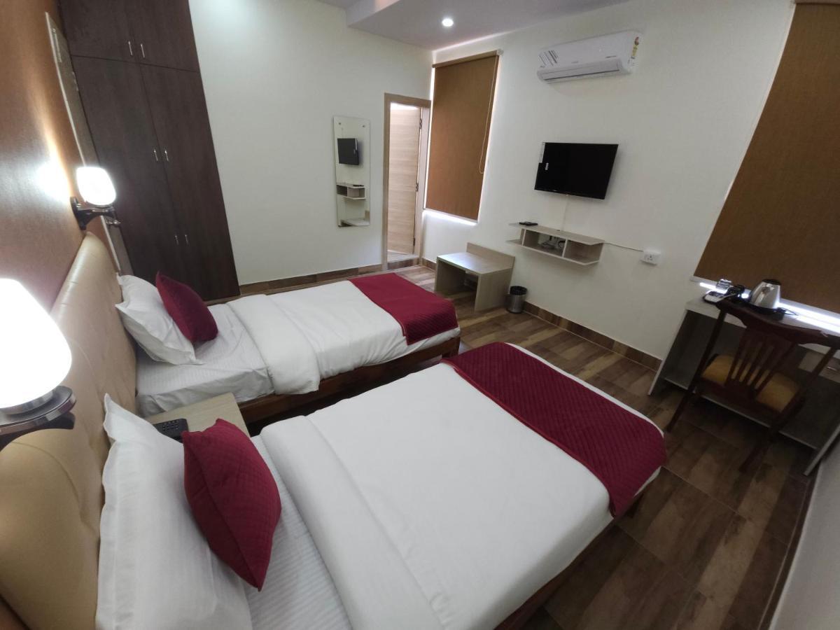 Pink Vista Hotel Джайпур Екстериор снимка
