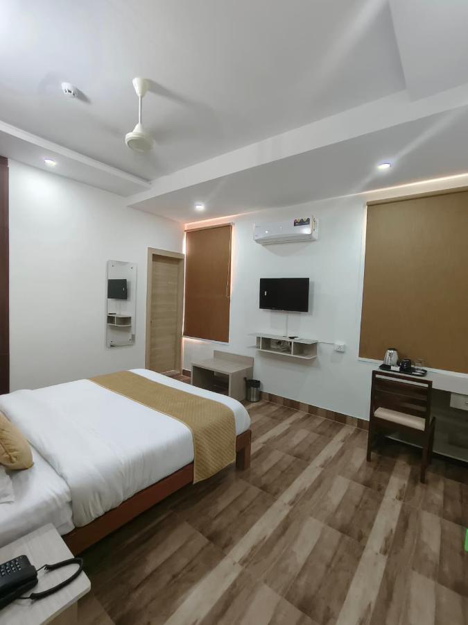 Pink Vista Hotel Джайпур Екстериор снимка